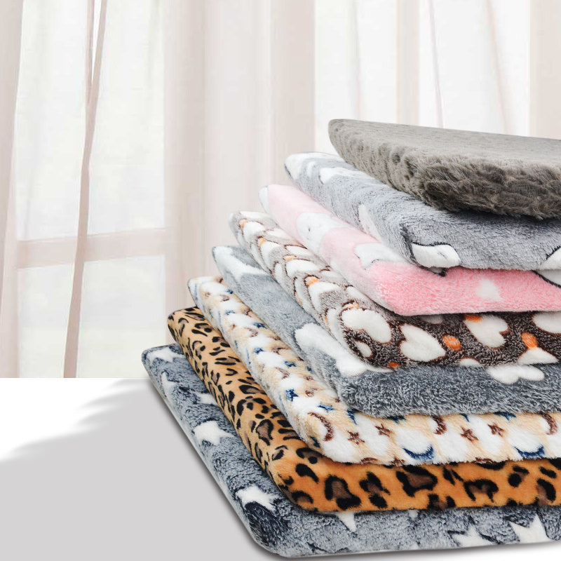 Cozy Cartoon Dog Bed with Stars and Hearts Design